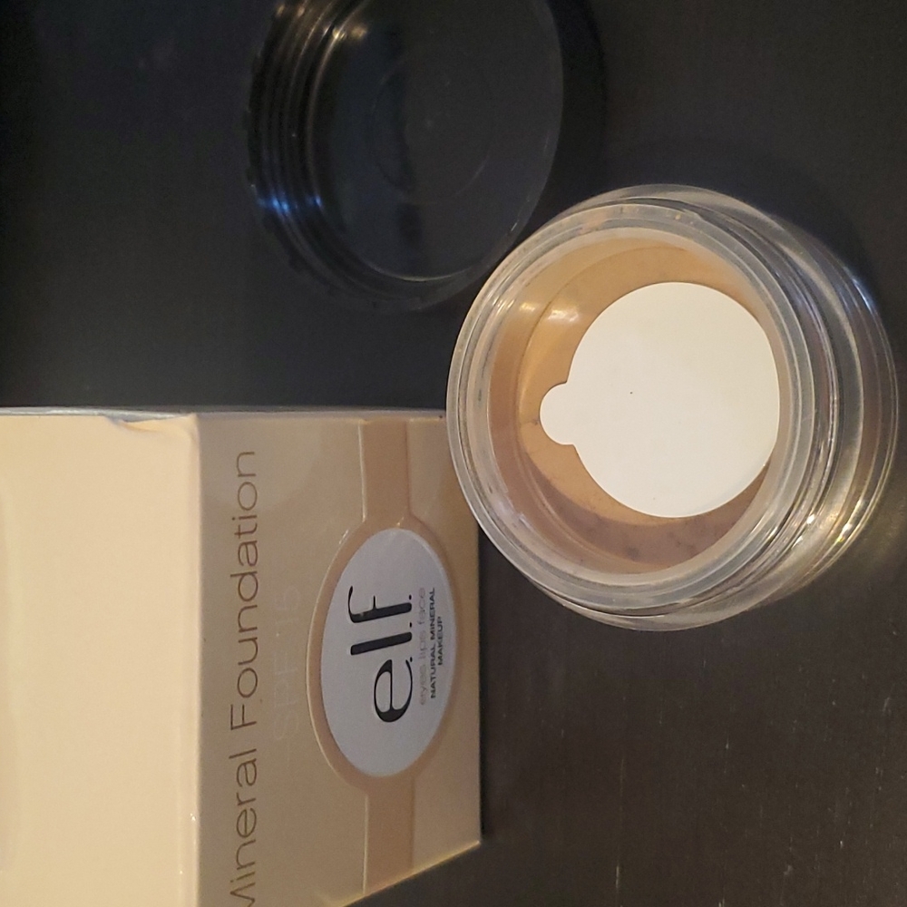 E.L.F. Mineral Foundation - SPF 15 - dark